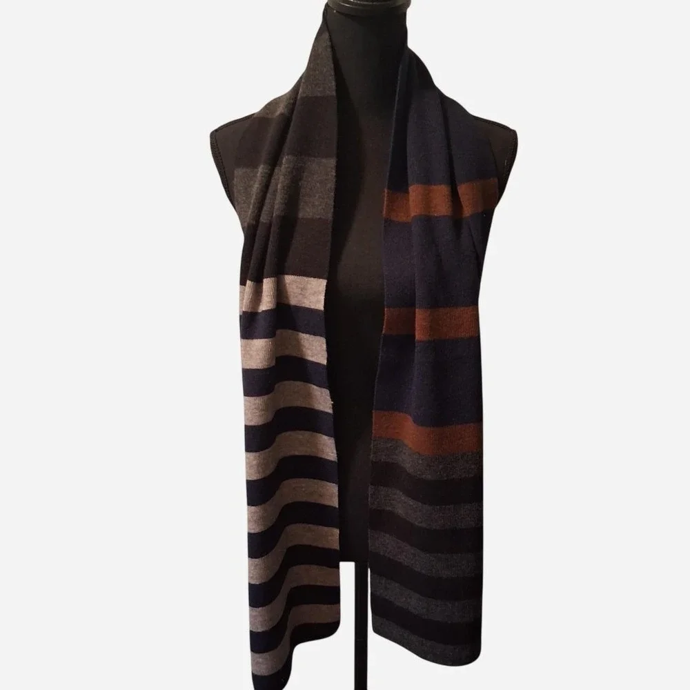 Mens Jos. A. Bank striped knit scarf unique split-colorway design